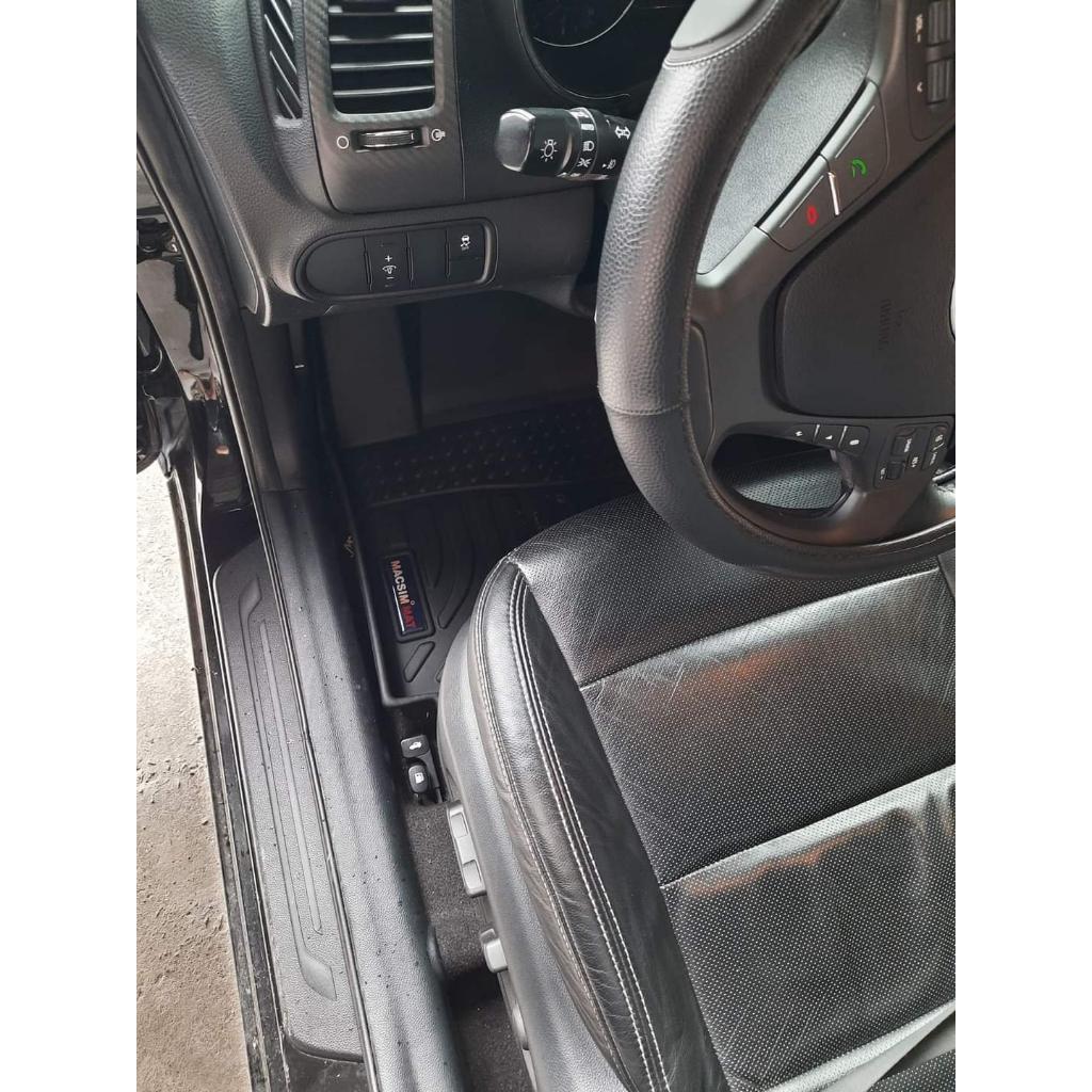 KIA K3 CERATO Thảm lót sàn xe ô tô chất liệu TPV thương hiệu Macsim màu đen hàng loại 2