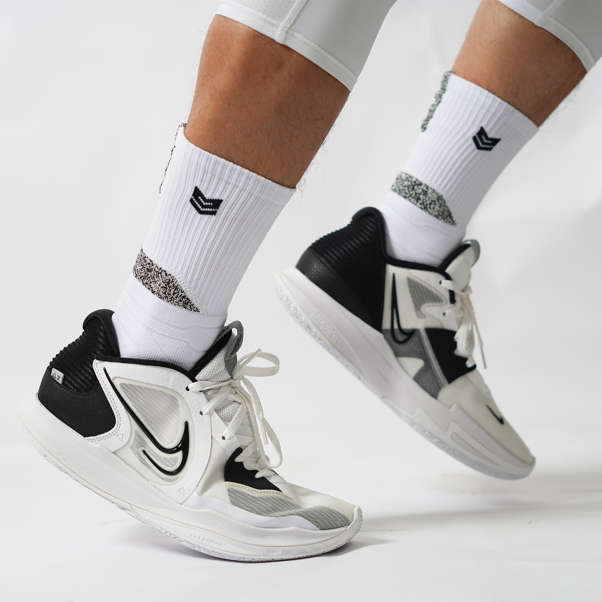 Tất thể thao Redikick Power Grip chống trượt thoáng khí có đệm chuyên dụng cho bóng rổ bóng đá bóng chuyền chuyên nghiệp