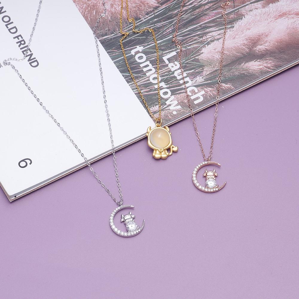 Dây Chuyền Bạc Nữ Mon Lilas Năm Sửu Mặt Đính Đá Độc Đáo 2021 D122009