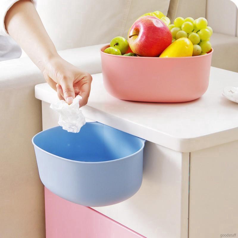 Hộp đựng đồ có móc treo tiện dụng cho gia đình