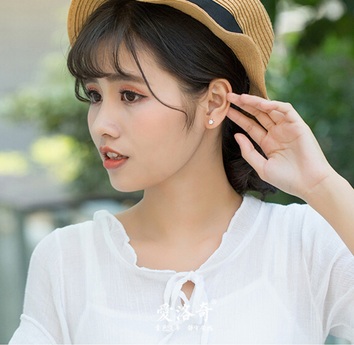 Khuyên tai bạc xinh - Bông tai Bạc Nữ 925 hình sừng nai đính đá xinh