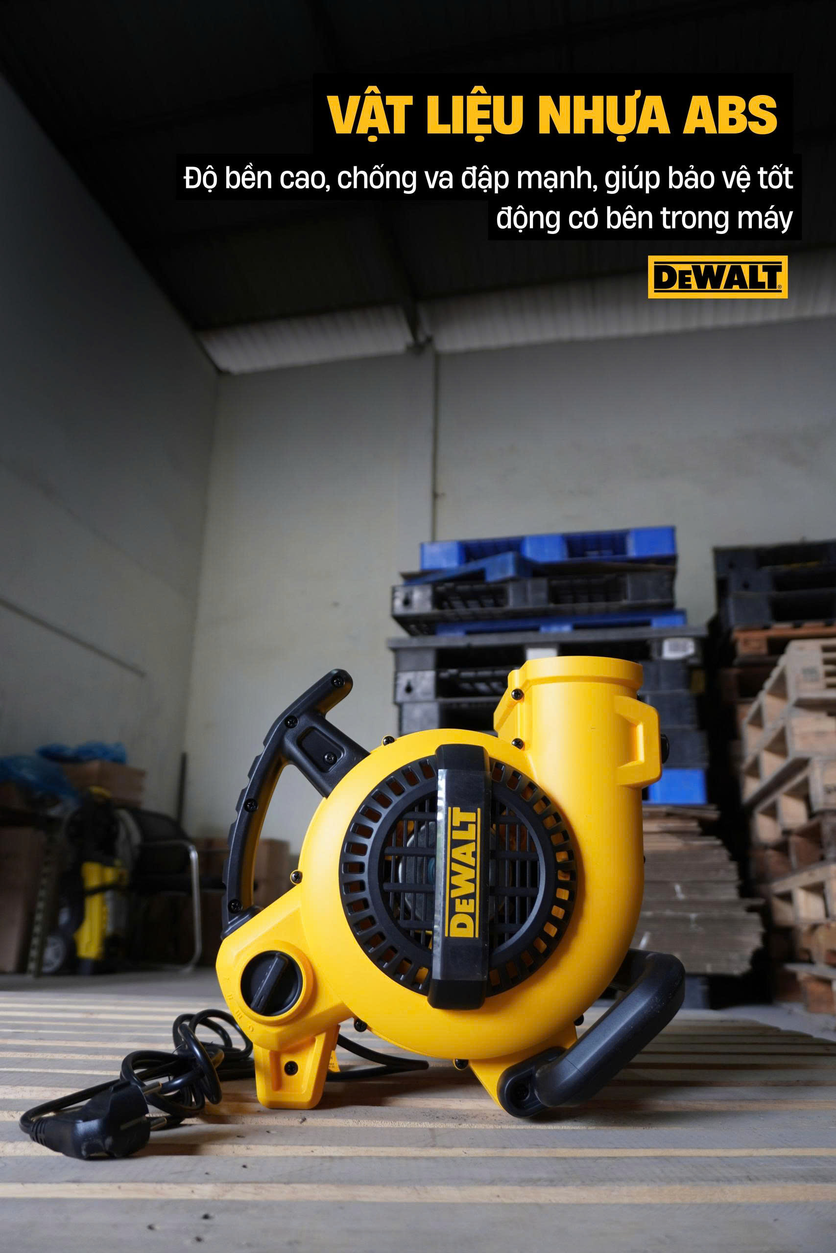 Máy thổi khô thảm, sàn Dewalt DXAM2250 130W- HÀNG CHÍNH HÃNG