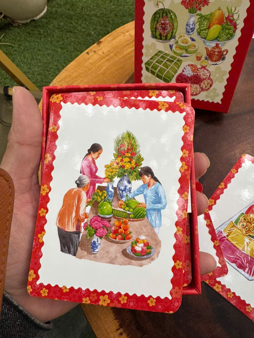 (Song ngữ Anh – Việt) BỘ HỘP THẺ TẾT BA MIỀN – Lê Rin – Thái Hà – NXB Công Thương