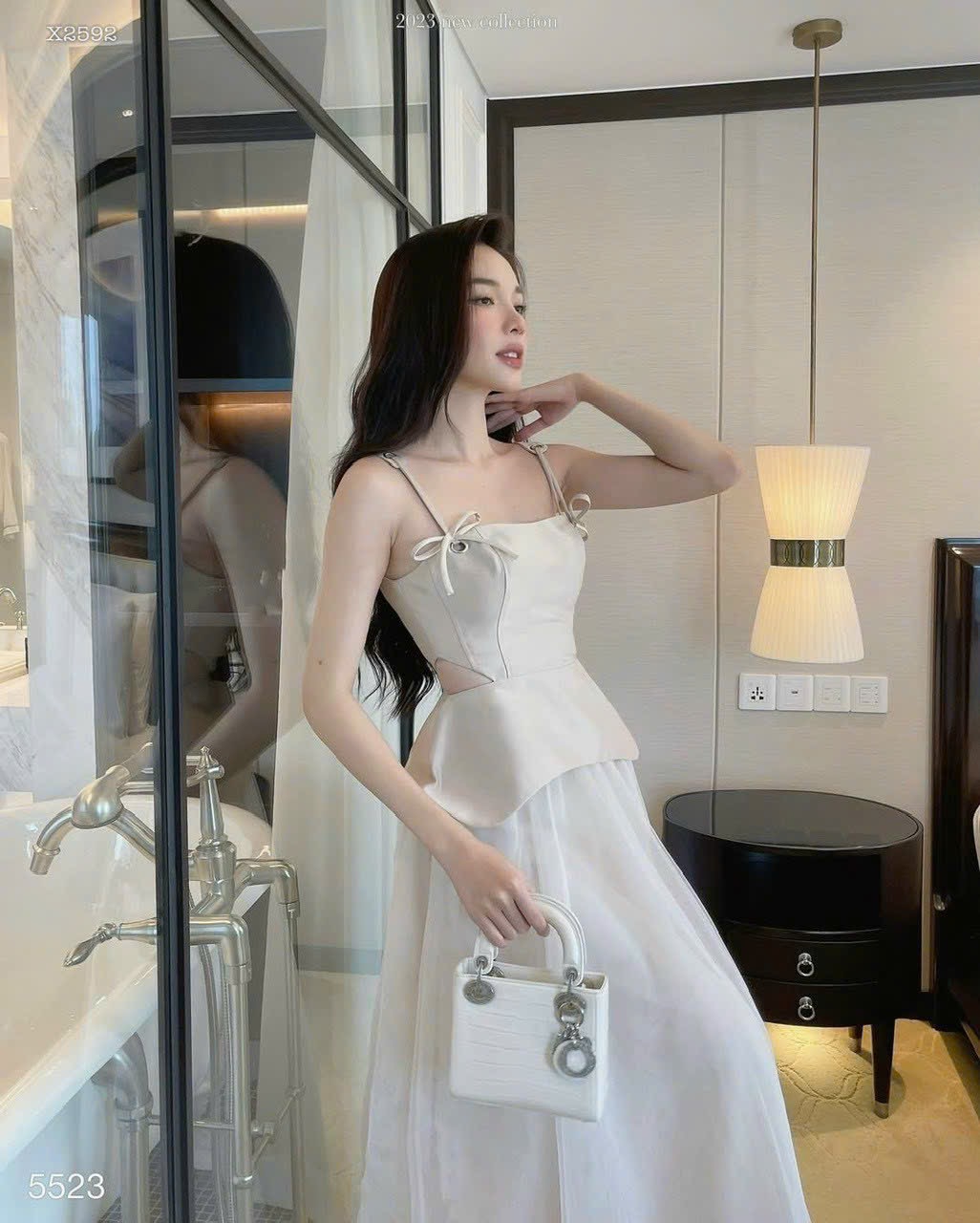 SET ÁO NUDE ĐÍNH NƠ KHOÉT EO+CHÂN VÁY MIDI VOAN