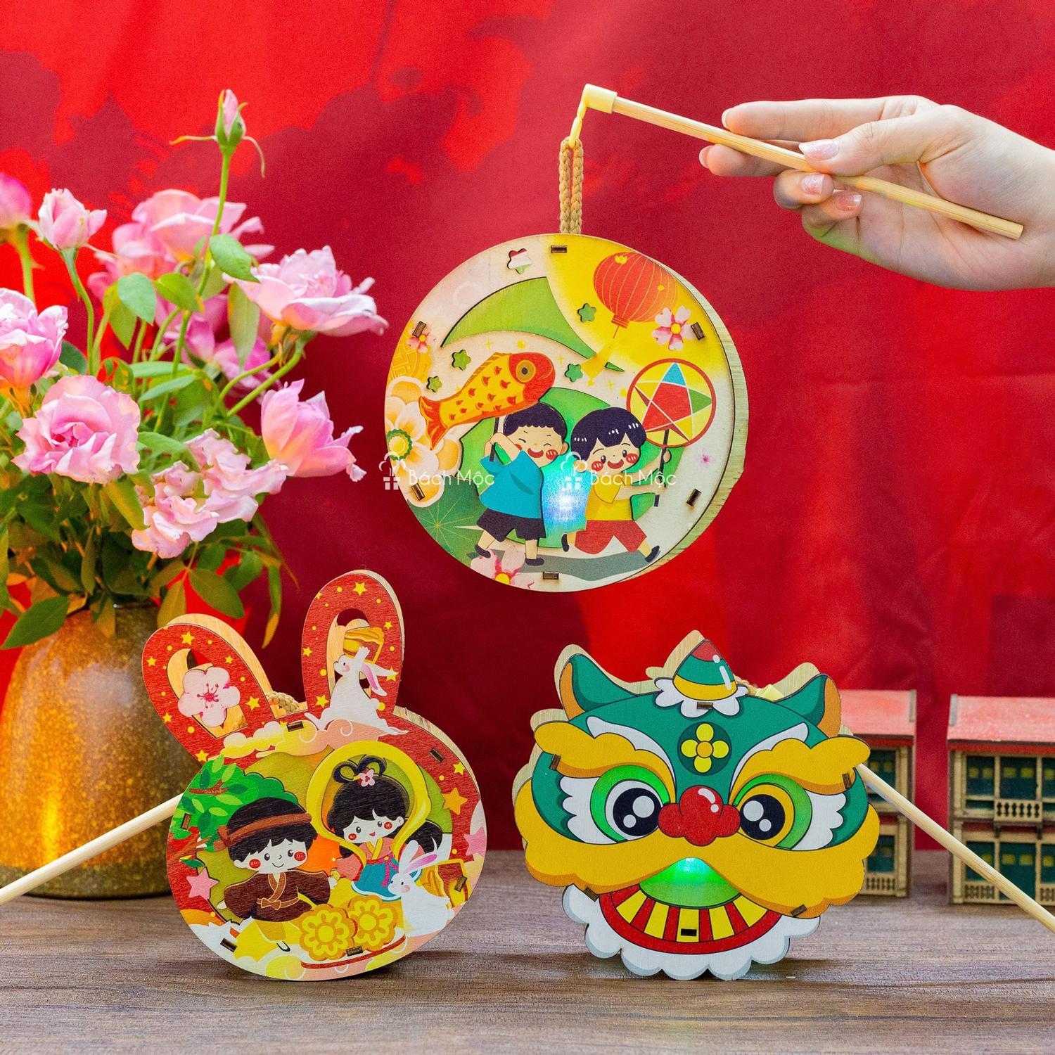 Lồng Đèn Trung Thu Gỗ 2 Mặt Màu - Bách Mộc - Đầu Lân