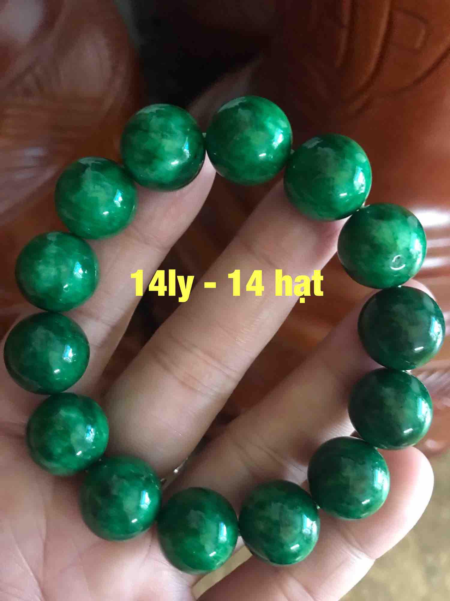 Vòng tay nam đá cẩm thạch xanh size hạt 14mm gồm 14 hạt hợp các Anh MẠNG MỘC HOẢ ạ