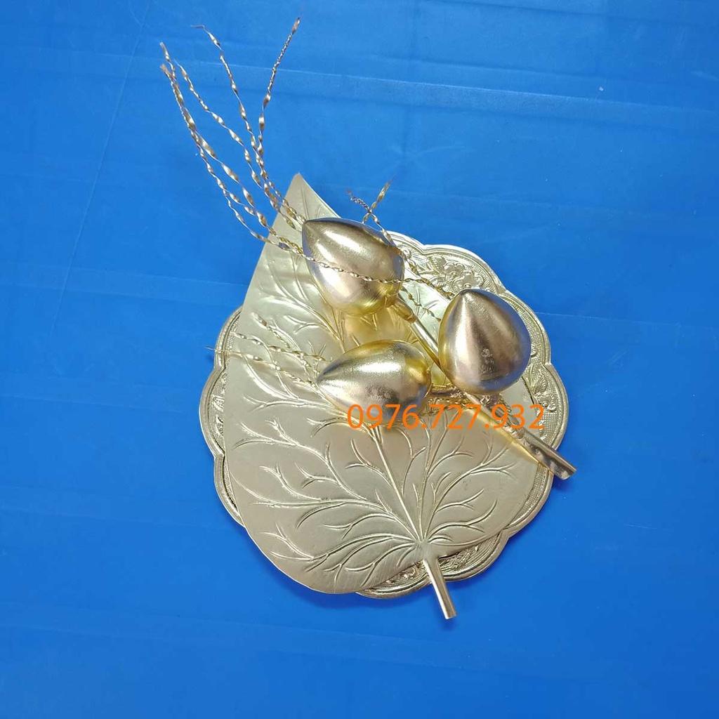 Trầu cau thờ cúng bằng đồng, quả cau lá trầu bằng đồng, bộ trầu cau trùm 3 quả