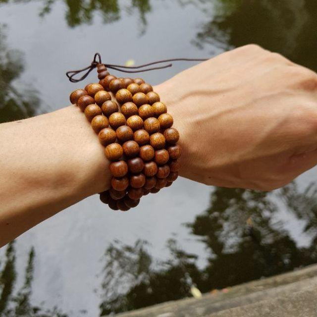 Vòng tay tổ hợp gỗ thơm 108 hạt