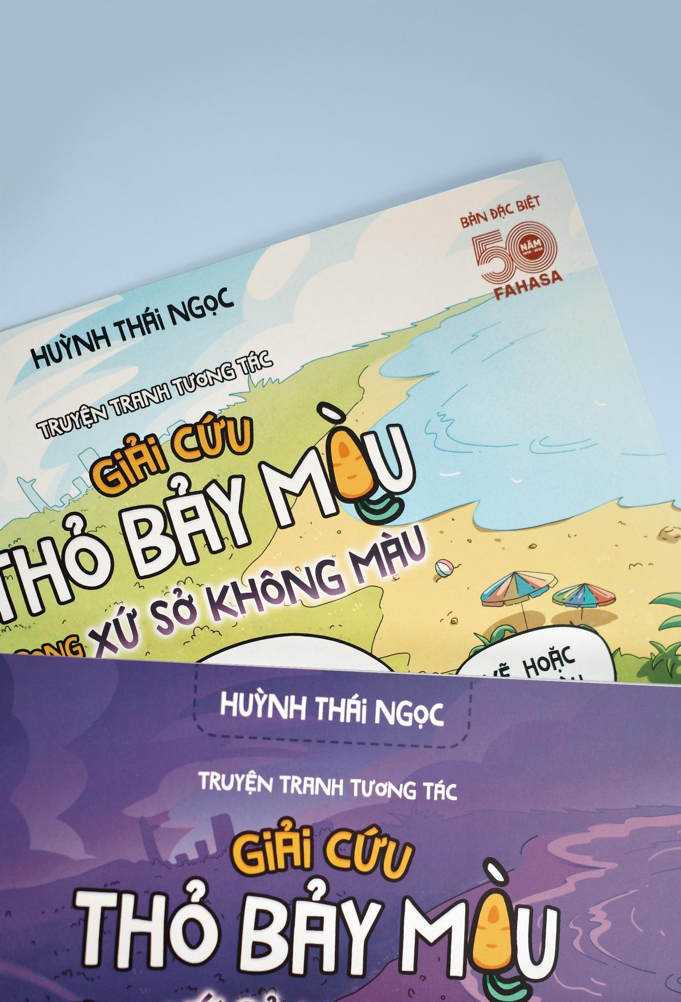 Sách - Truyện Tranh Tương Tác - Giải Cứu Thỏ Bảy Màu Trong Xứ Sở Không Màu - Bản Đặc Biệt Fahasa - Tặng Kèm 1 Bìa Áo Ngoài Phiên Bản Sáng + 1 Bookmark 2 Mặt Cán Holo + 3 Sticker Cán Holo