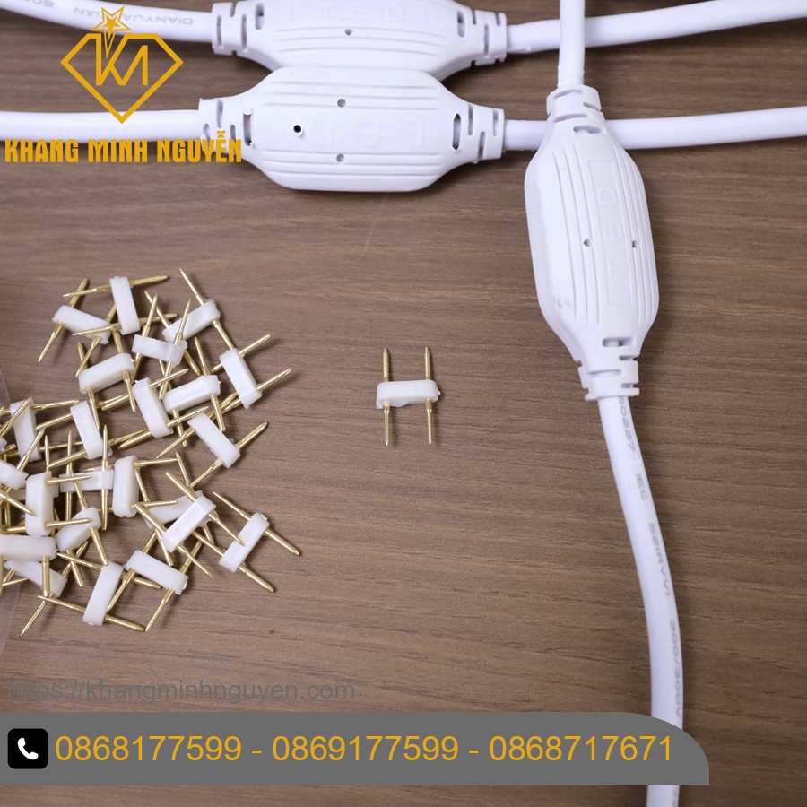 Nguồn driver cho led dây 220v, loại 2 pin và 3 pin đủ tải cho tối đa 50m dây LED