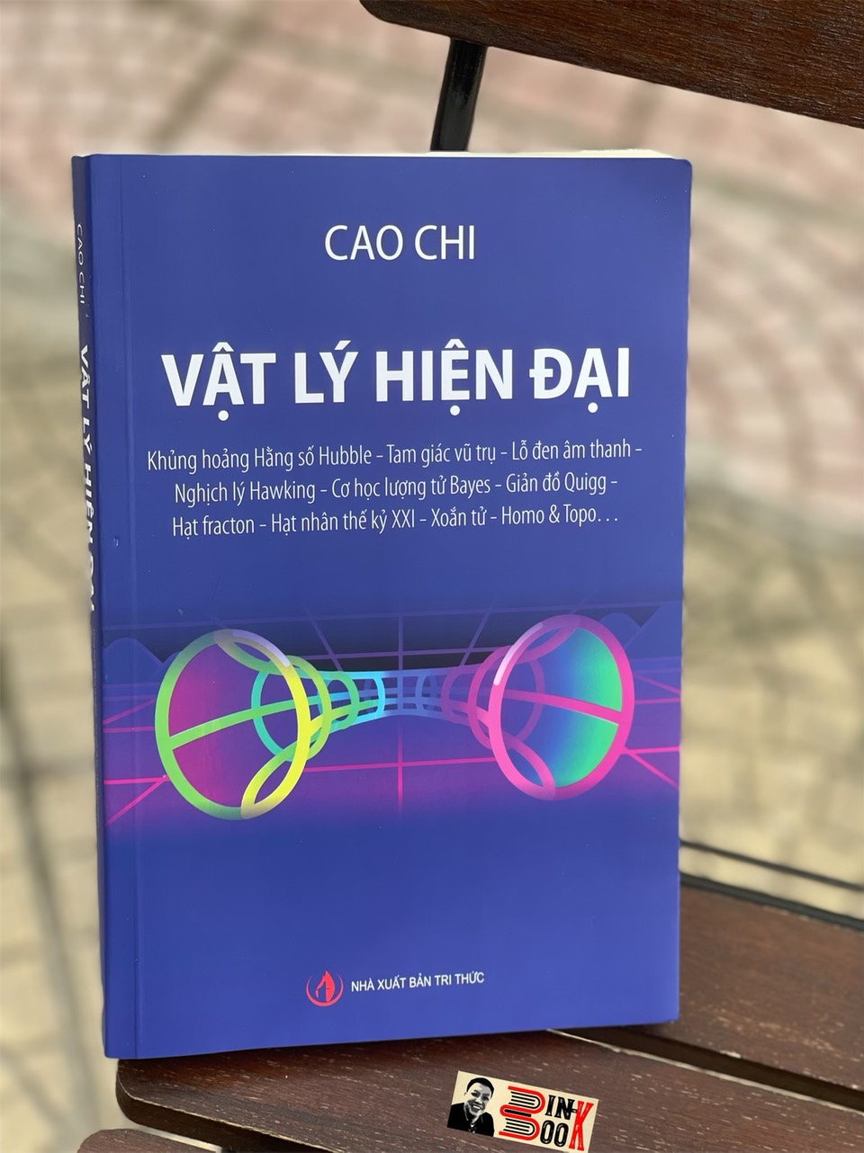 VẬT LÍ HIỆN ĐẠI  - BÌNH BOOK