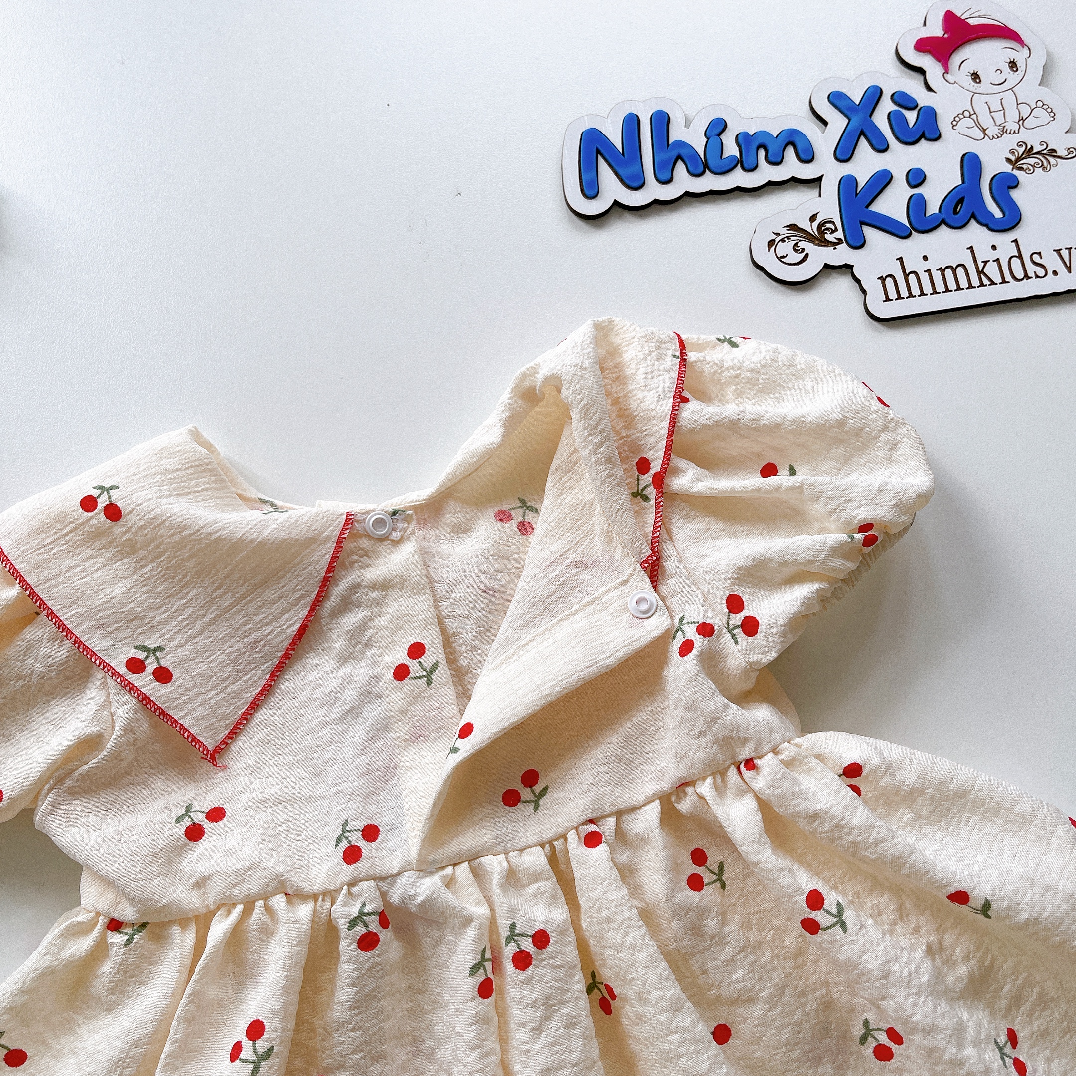 Váy Nơ Cổ Hoạ Tiết Cherry Nhí Bé Gái 4 Đến 28kg, Đầm Bé Gái Chất Đũi Xốp