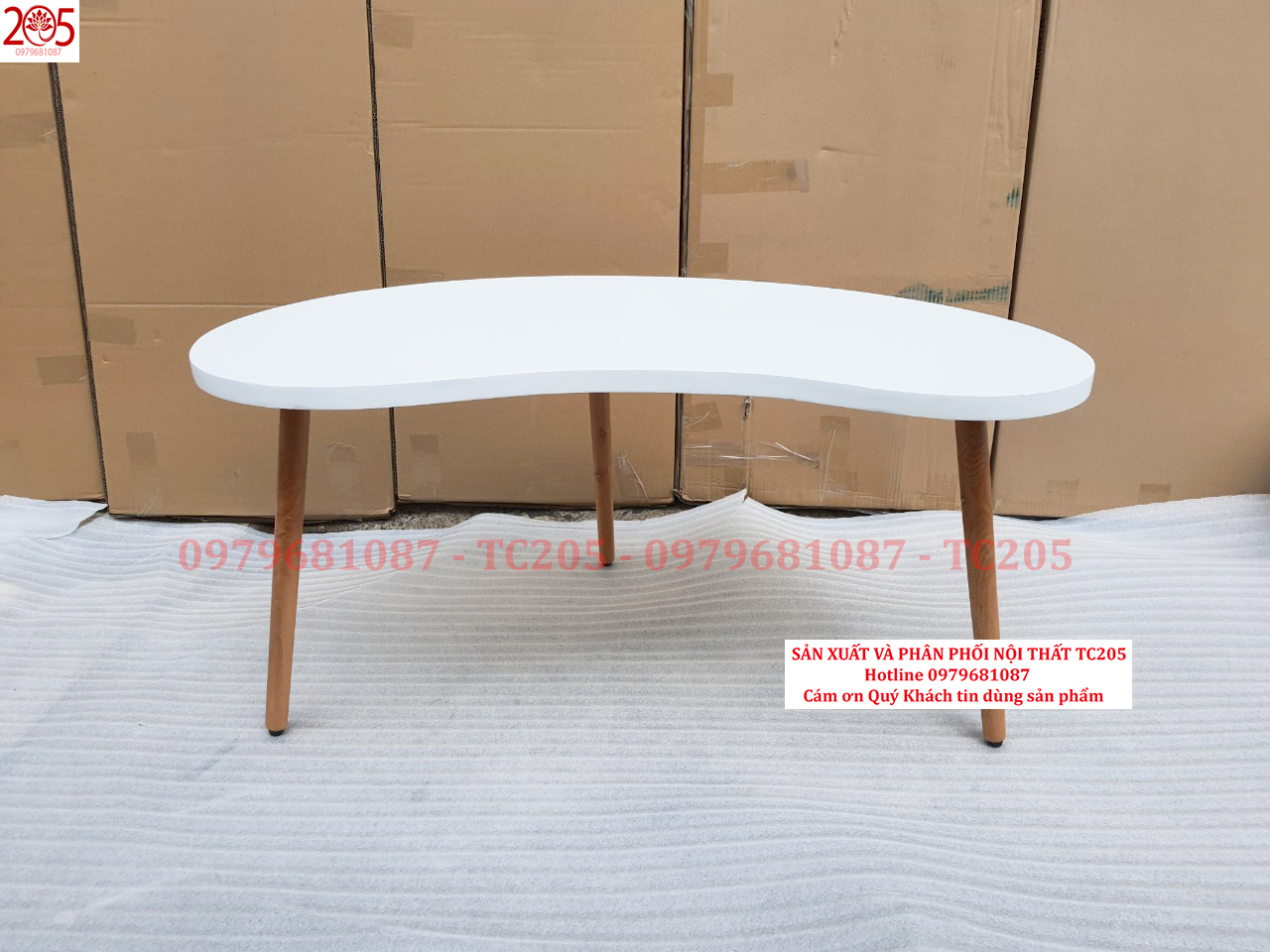 BÀN TRÀ/BÀN SOFA HÌNH HẠT ĐẬU 3 CHÂN