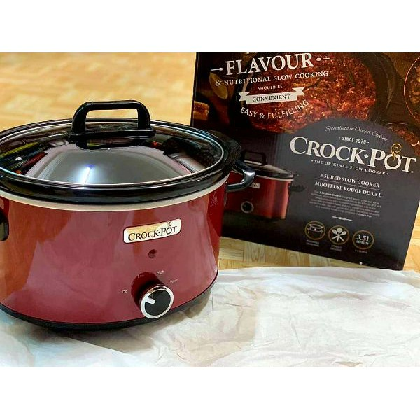 Nồi Nấu Chậm CROCK POT Màu Đỏ, Nồi Kho Cá, Nồi Ninh Xương, Cháo, Dung tTích 3.5L, Chất Liệu Gốm KERAMI, Công Nghệ SCHONGAR, Kèm 3 Dụng Cụ Nấu Ăn, 3 Mức Độ, Thiết Kế Thanh Lịch, Nhập Khẩu Đức, Bảo Hành 12 Tháng