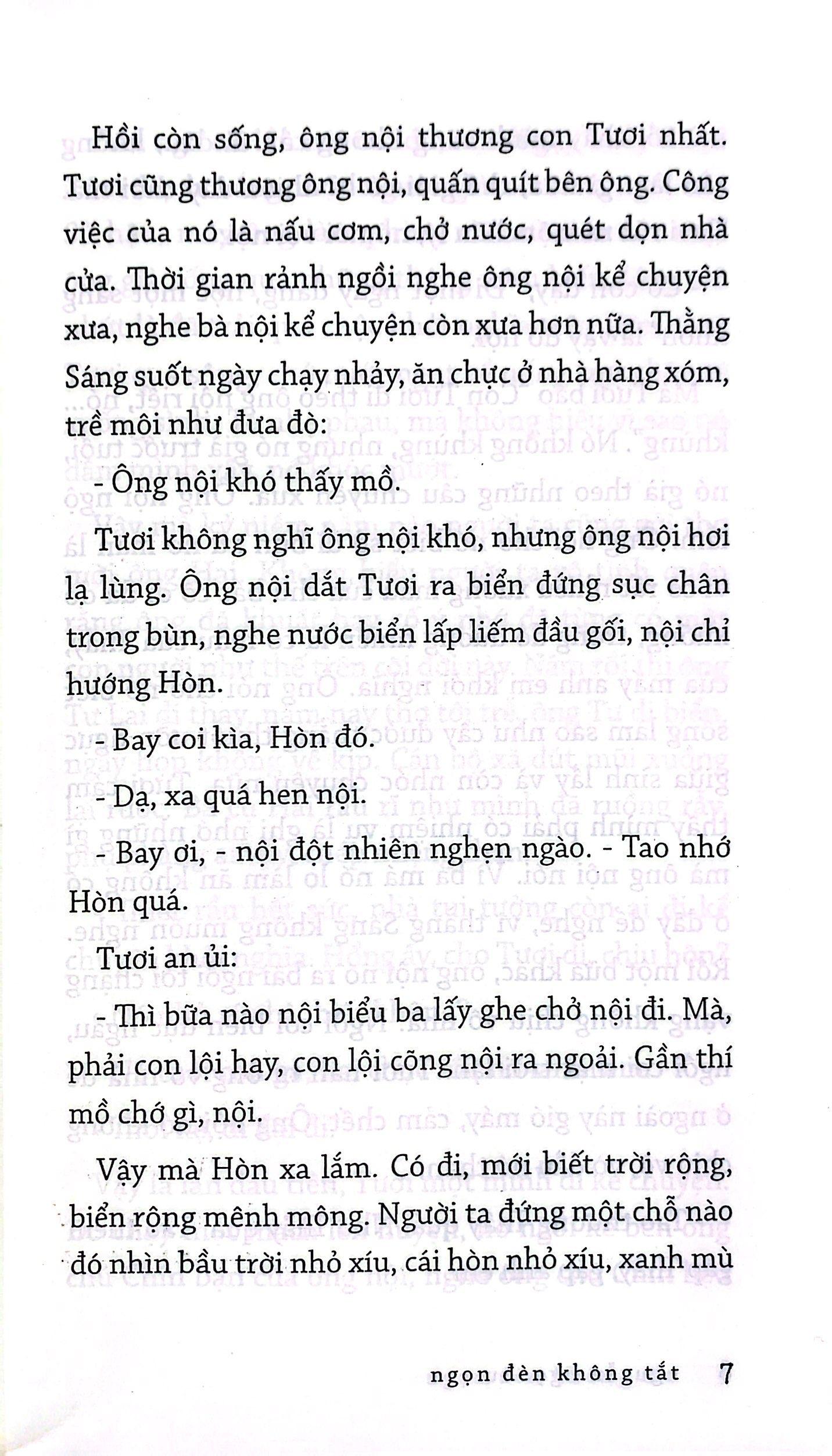 Sách Ngọn Đèn Không Tắt (Tái Bản 2021)