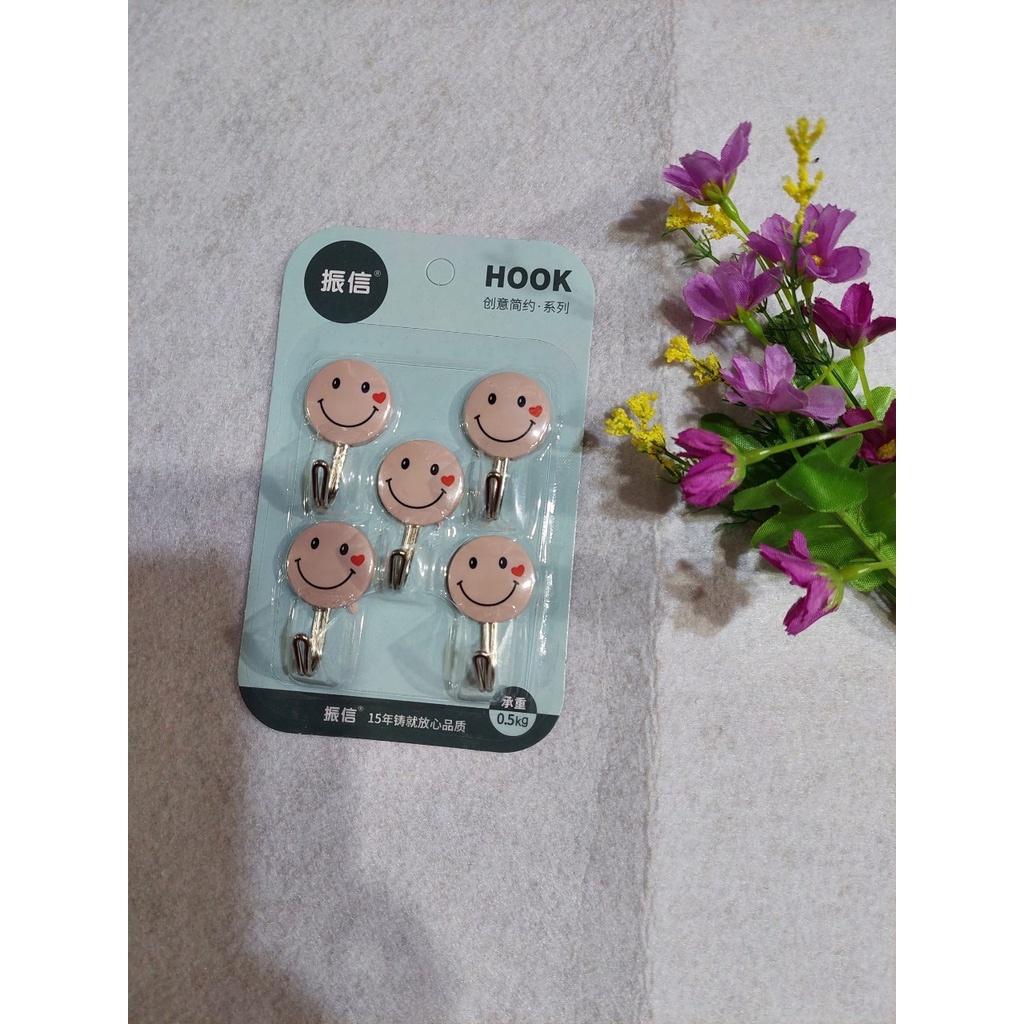 Móc dán tường các hình