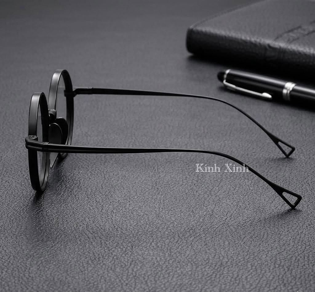 (Hàng cao cấp) Kính nam nữ dáng tròn xoe form nhỏ mini gọng titan thời trang nghệ sĩ