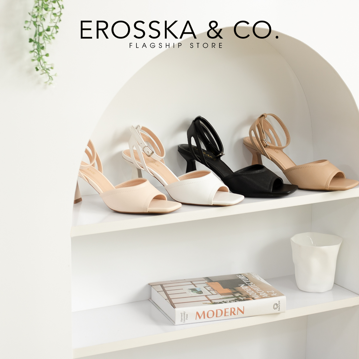 Erosska - Giày cao gót nhọn hở mũi phối dây qoai mảnh cao 7cm _ CS015