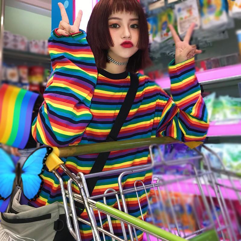 Áo thun tay dài cổ tròn hoạ tiết kẻ sọc thiết kế dáng rộng thoải mái