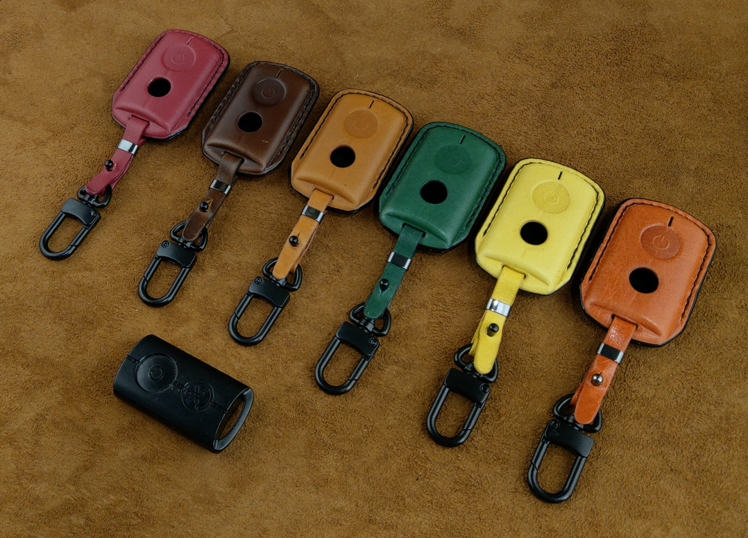 Bao da Ép phom 2 màu chìa khóa xe máy Yamaha NVX, Janus da bò thât giá tận xưởng tặng móc khóa