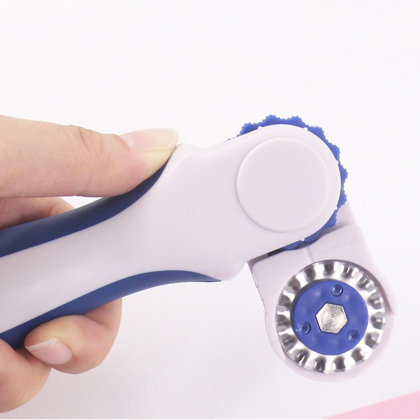 Rotary Cutter 3in1 Cutting Machine with 3pcs Replacement Blades Ergonomic Rubber Handle Rolling Cutter with Safety Lock