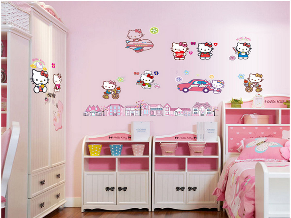 decal dán tường cho bé hello kitty  thành phố kitty ngộ nghĩnh