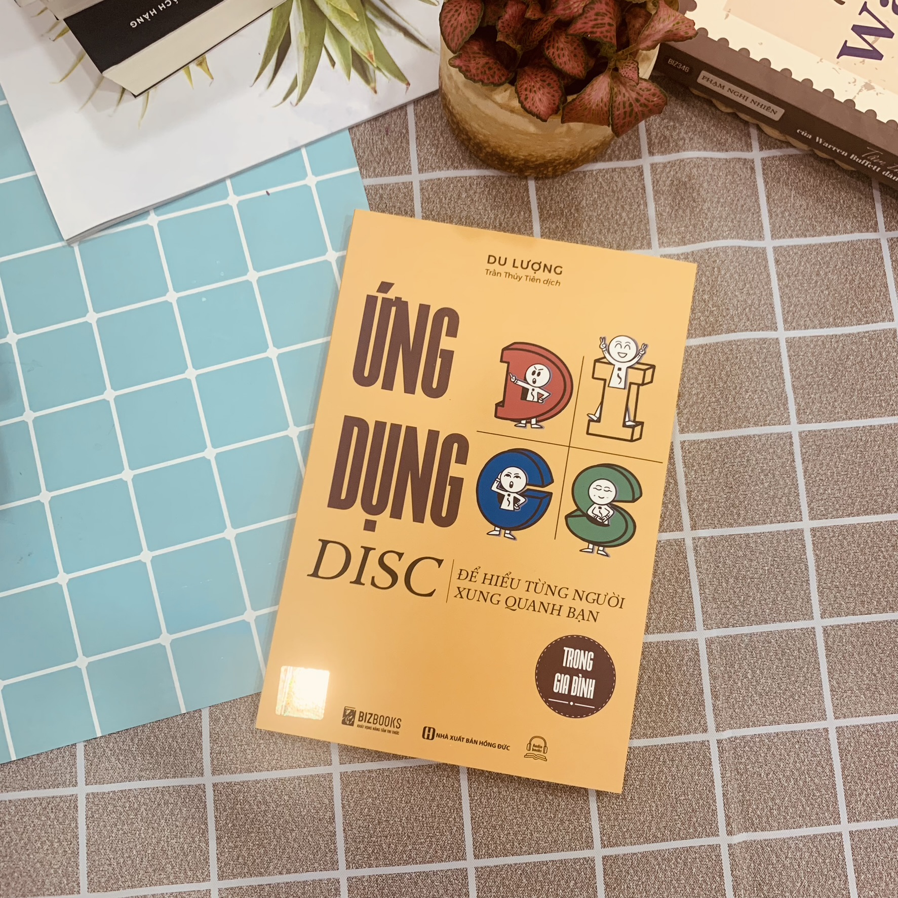 Combo 2 Cuốn Sách Ứng Dụng DISC Để Hiểu Từng Người Xung Quanh Bạn Trong Công Việc Và Gia Đình - Lẻ, Combo Tuỳ Chọn