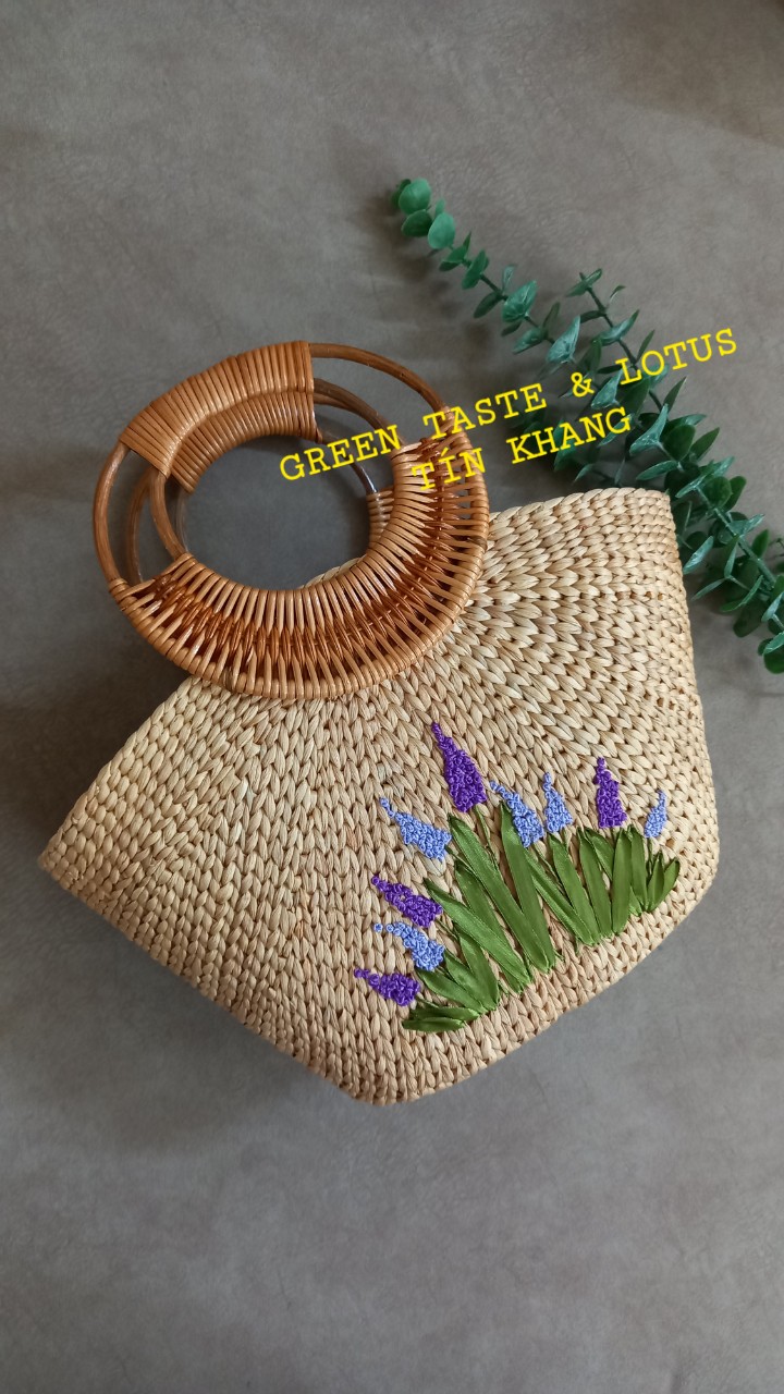 Túi Xách Lục Bình Quai Mây Thêu Hoa Lavender Cao Cấp Chuẩn Đẹp-TXLBQMTHLVDLTK08