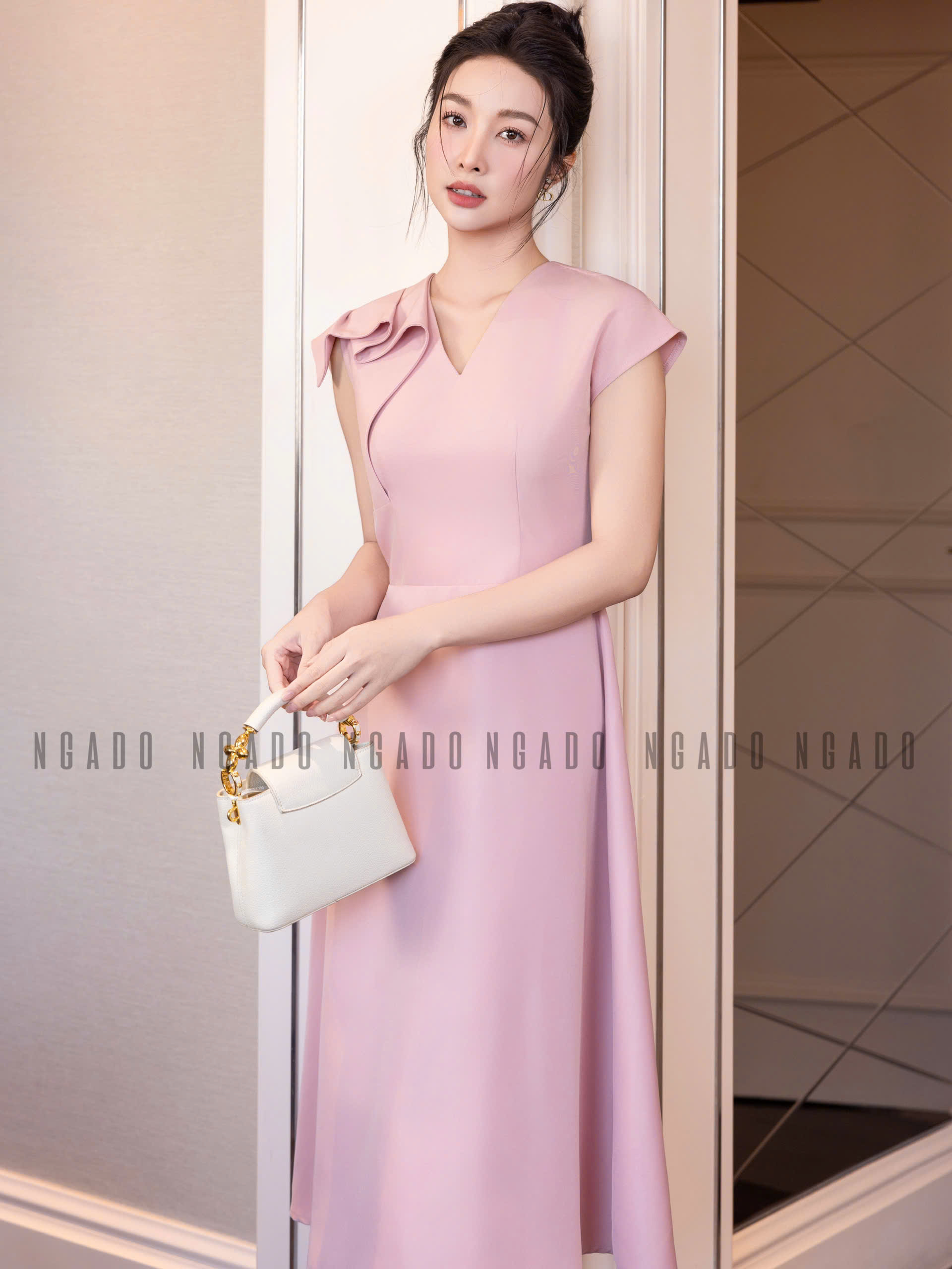 Đầm hồng xếp ly vai NGADO , đầm kiểu Nữ , đầm dự tiệc , công sở