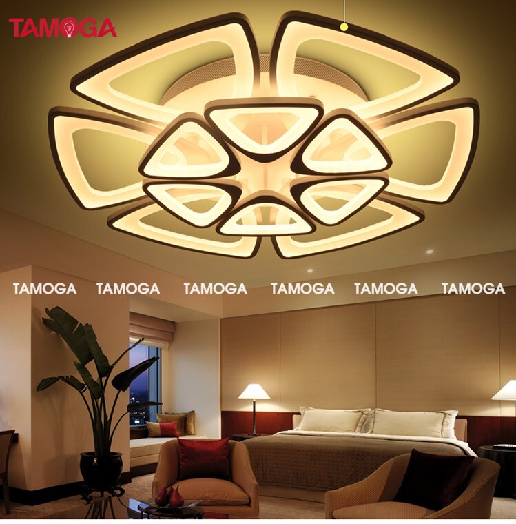 Đèn ốp trần phòng khách trang trí 12 cánh TAMOGA ELMAS 8882