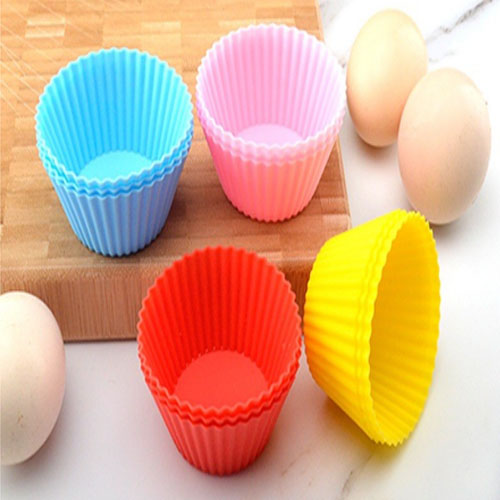 Khuôn silicone làm bánh cupckae,socola,thạch,kem,xà phòng thơm chống dính tiện dụng