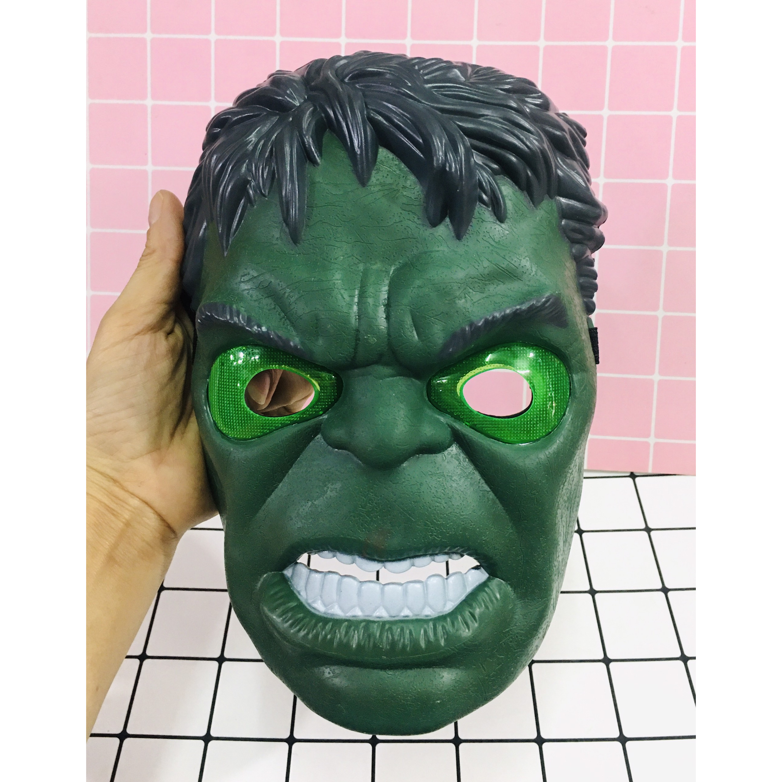 Mặt Nạ Người Khổng Lồ Xanh Hulk có đèn