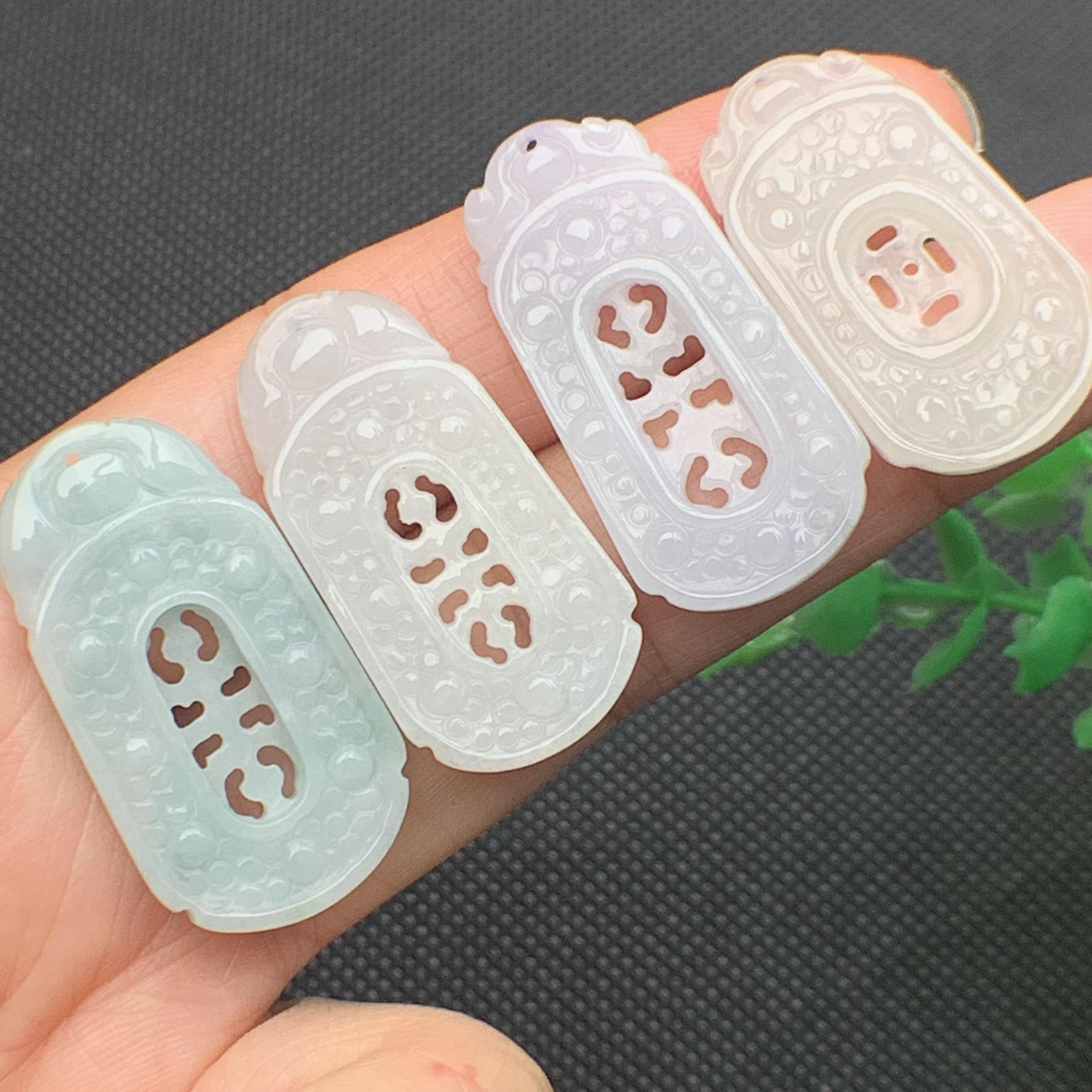 Ngọc bội ngọc phỉ thúy tự nhiên Jadeite A