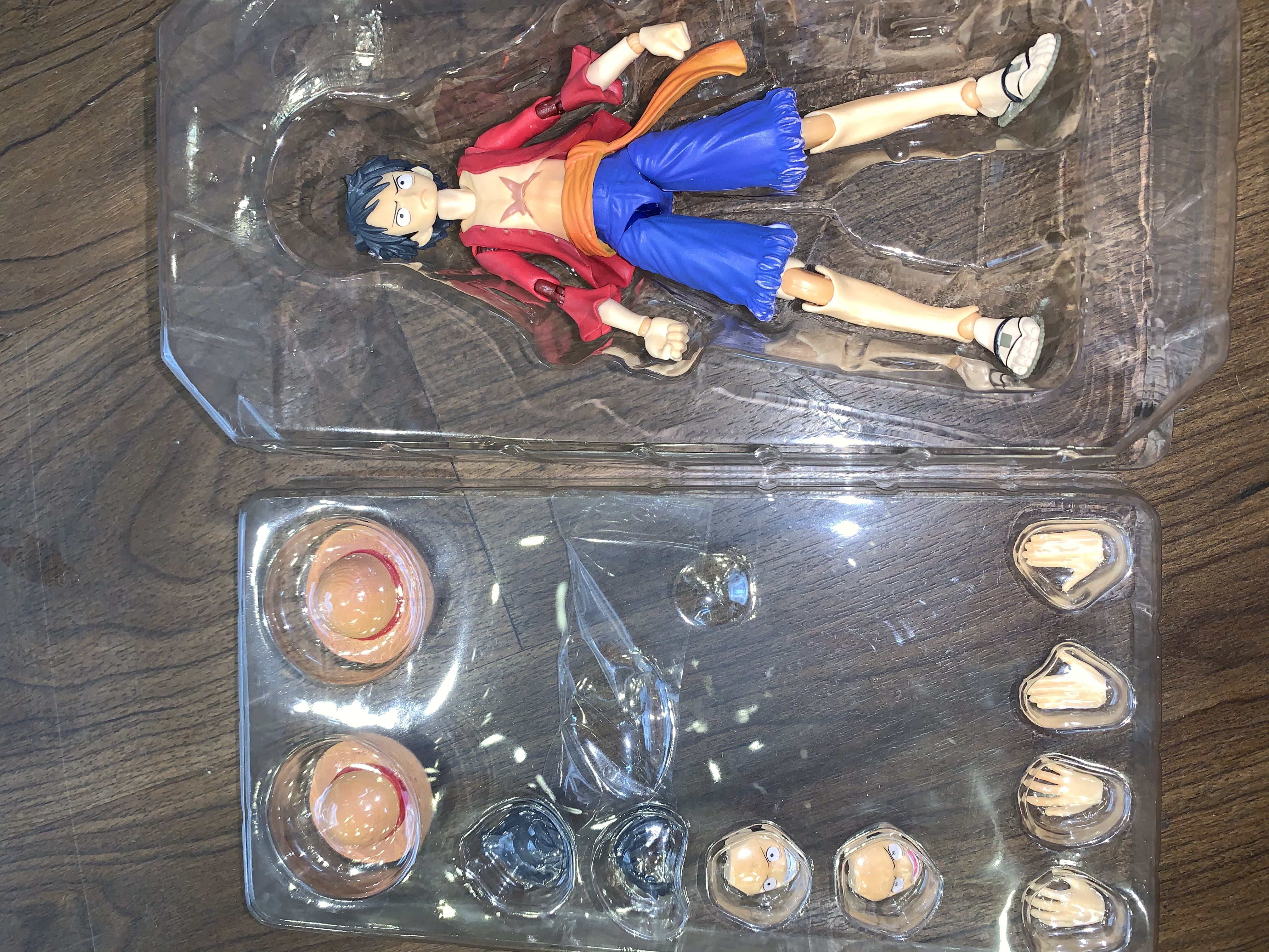 Mô hình khớp Luffy vua hải tặc One Piece 18cm