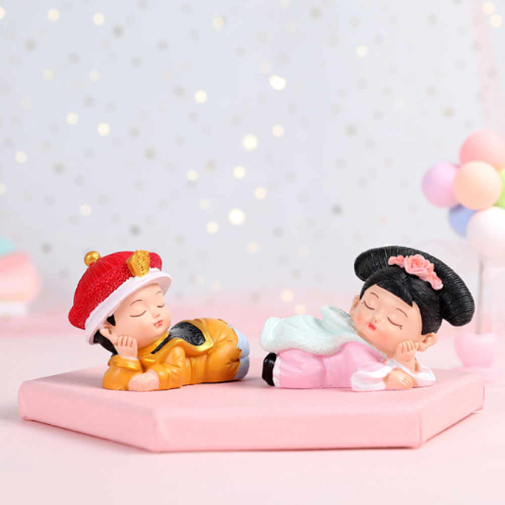 Bộ 02 tượng chibi Vua - Hậu nằm ngủ