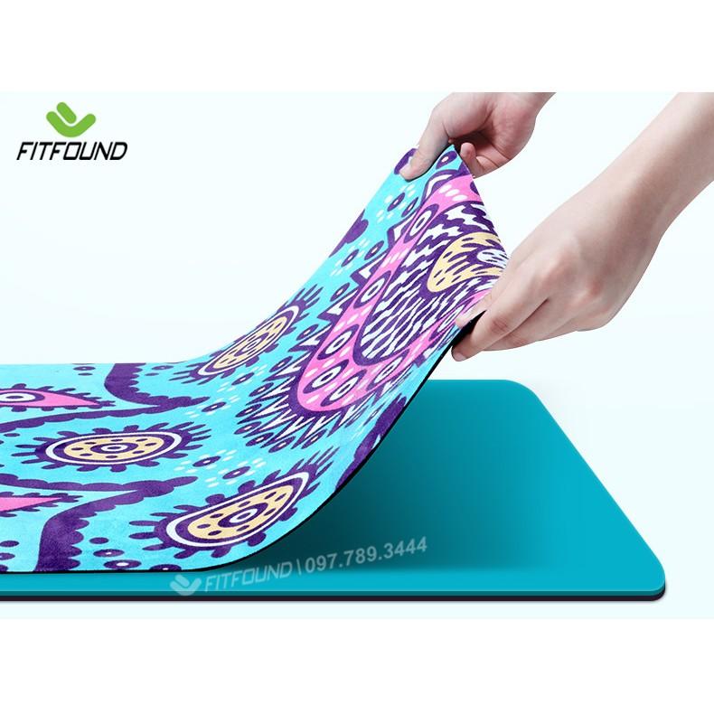 Thảm tập yoga chống trượt du lịch 1,5mm cao su microfiber in hoa , định tuyến  siêu mỏng gấp gọn như khăn trải thảm