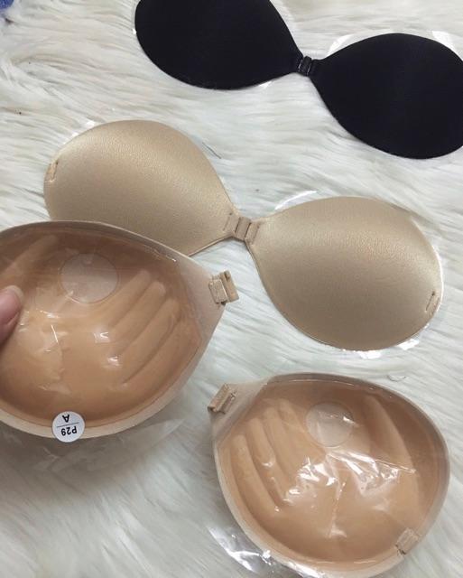 Combo dán ngực cho khách yêu