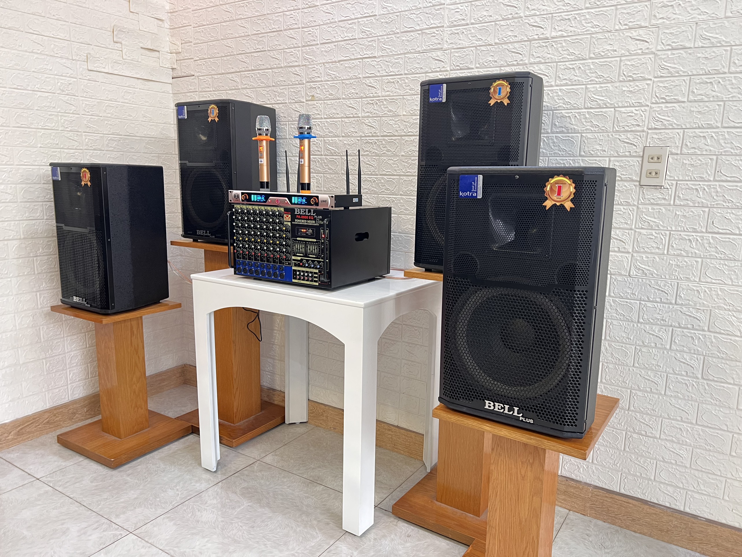Dàn karaoke và nghe nhạc 4 loa cao cấp BellPlus BBS - 8800