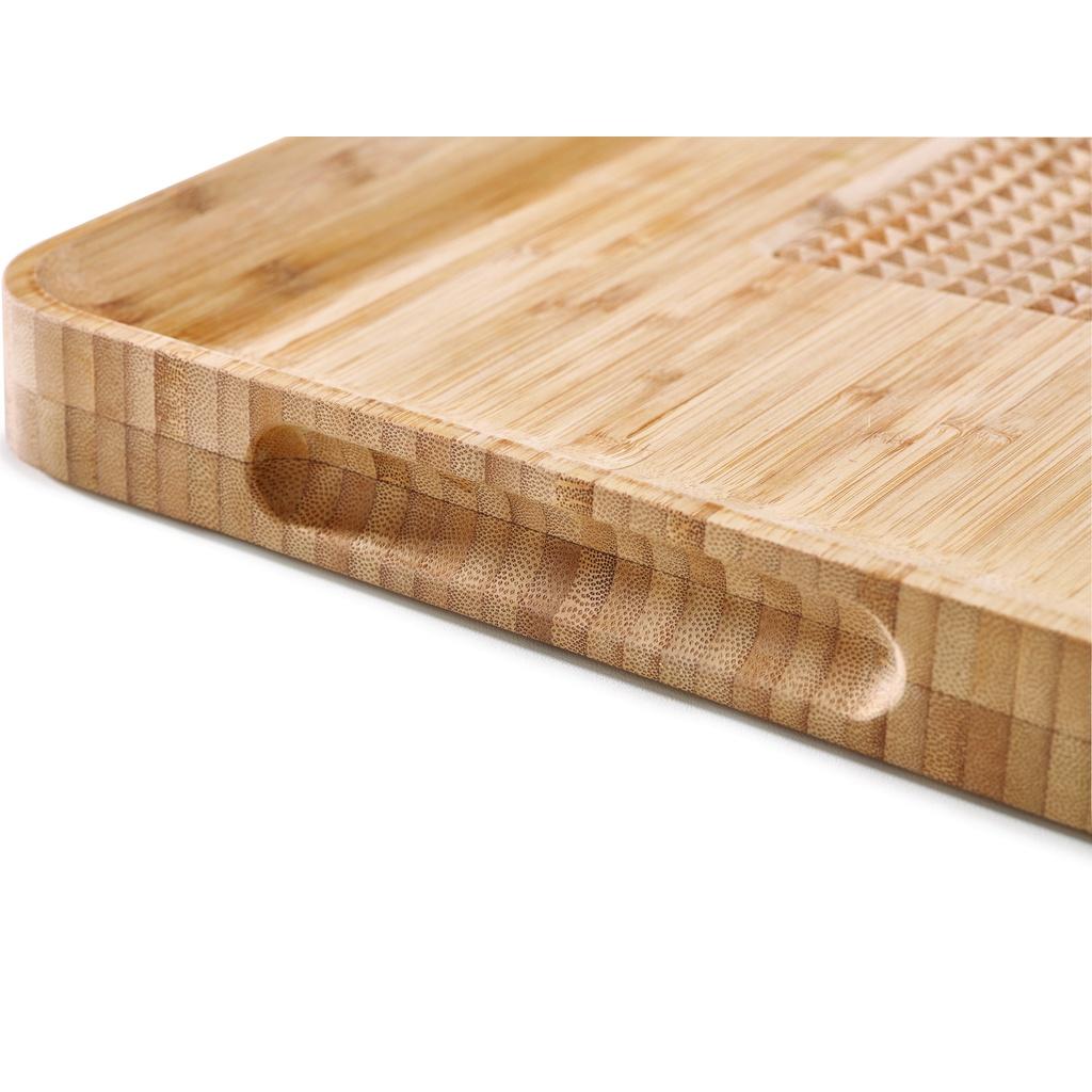 Joseph Joseph - Thớt tre cao cấp Cut &amp; Carve Bamboo Chopping Board 601428