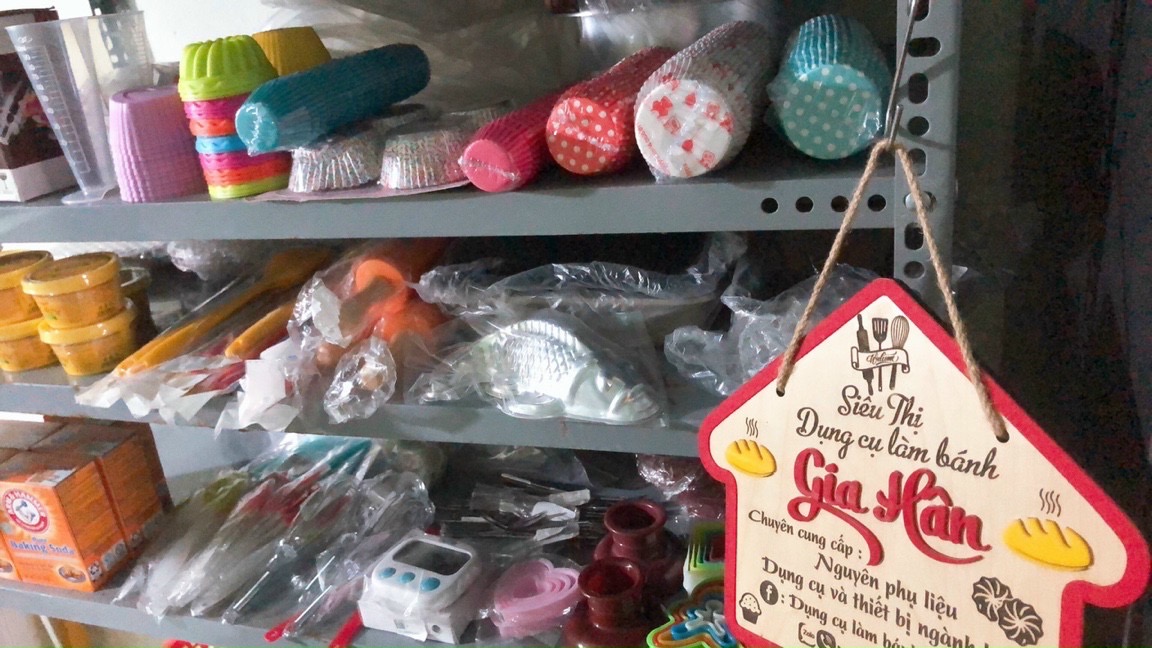 Khuôn tròn đế rời có khóa 12cm