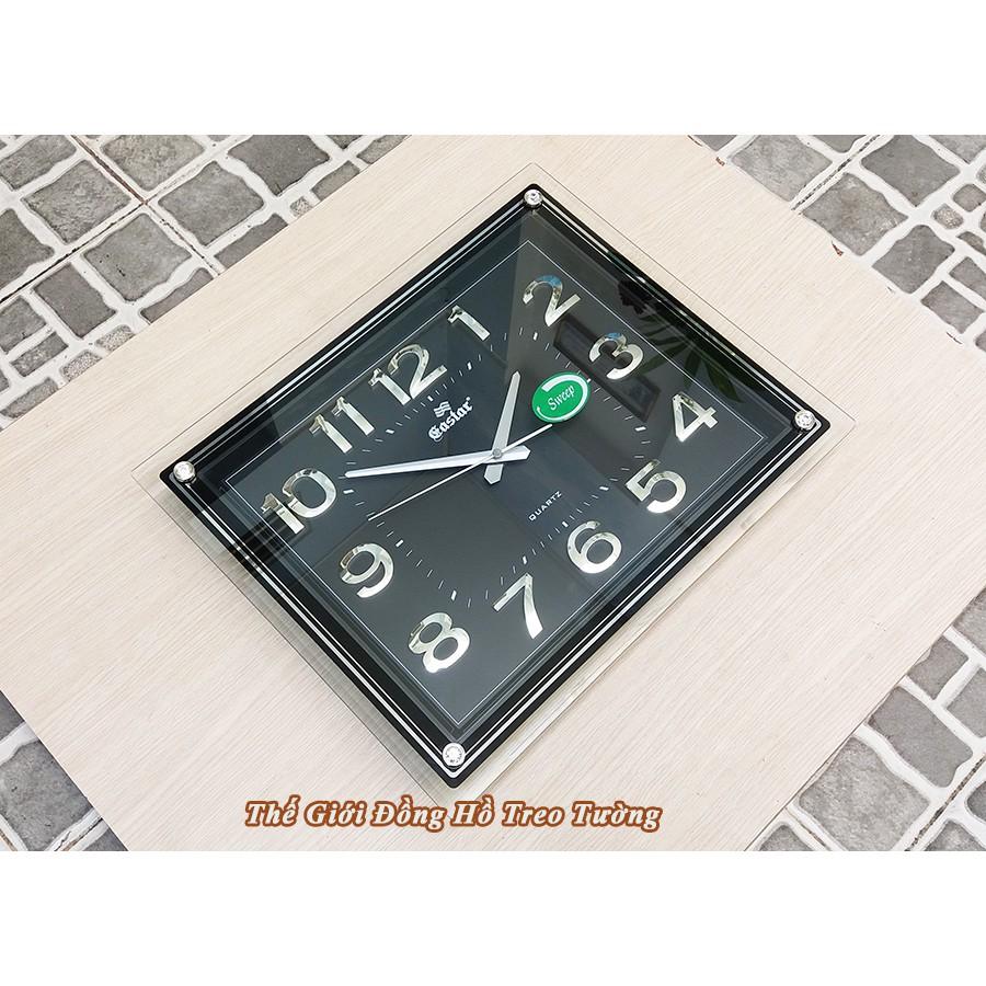 Đồng hồ Treo tường EASTAR KIM TRÔI Chữ Nhật Mặt Đen – Mặt Kính 3D – Bộ Số Nổi Ánh Kim Bạc – Tặng Pin Maxell