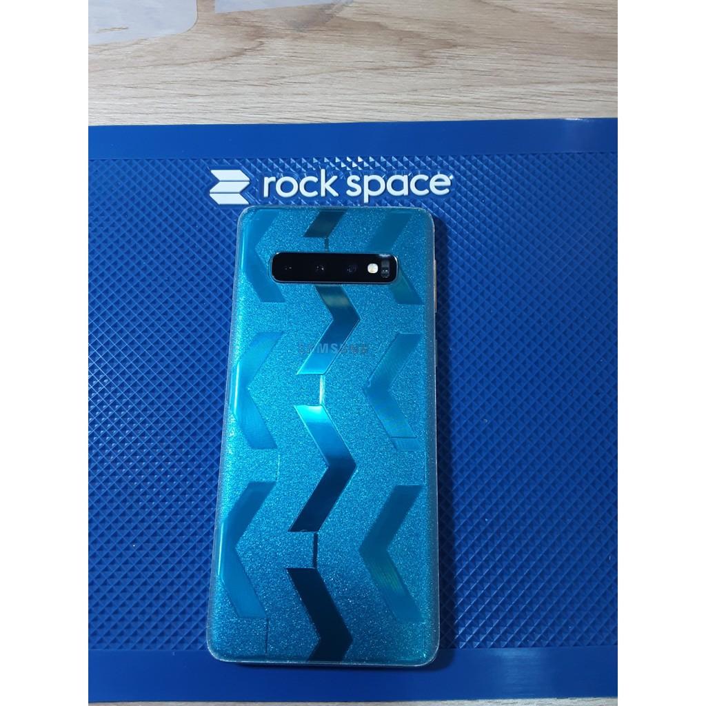 Miếng dán mặt sau lưng skin cao cấp rock space cho samsung galaxy Z Flip nhám, chống vân tay, chống va đập trầy xước - Hàng chính hãng