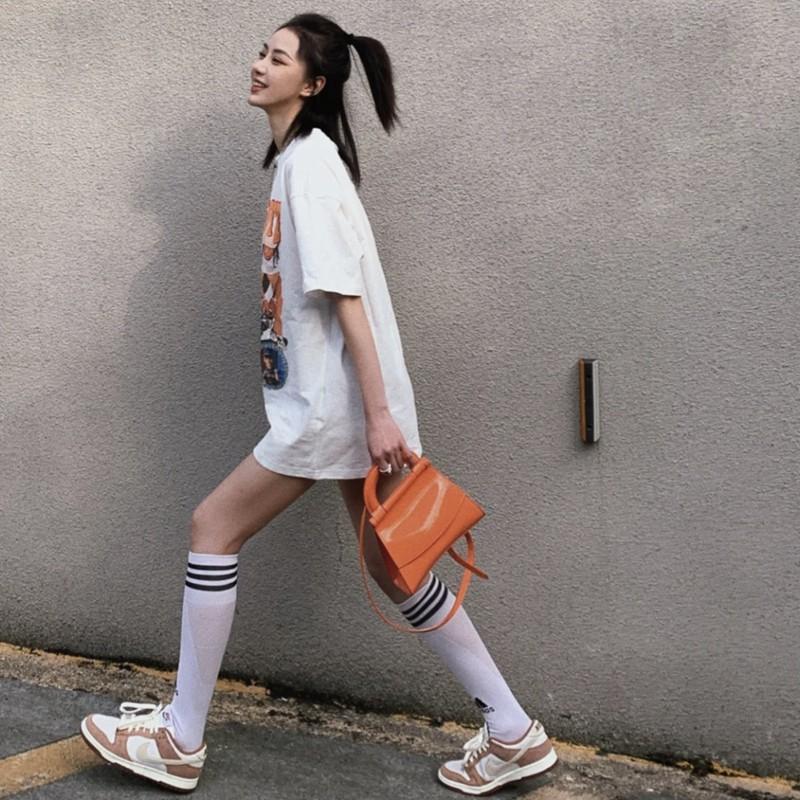 Áo Thun Tay Tay Lỡ In Hình Travis Scott Áo Phông unisex Form Rộng Phong Cách Hip Hop