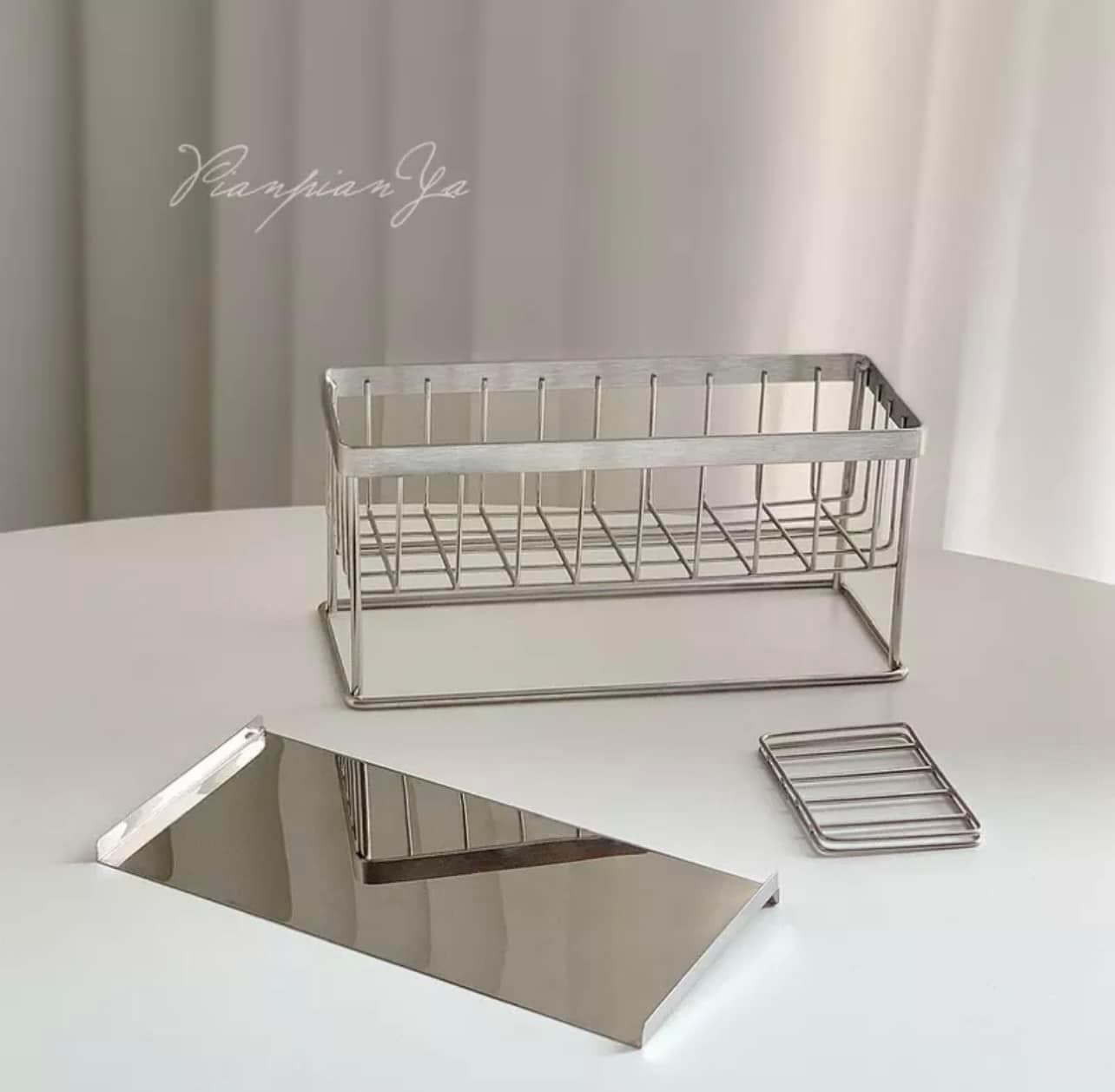 GIỎ ĐỂ RẺ RỬA BÁT CÓ KHAY HỨNG NGHIÊNG CHỐNG ĐỌNG NƯỚC TIỆN LỢI