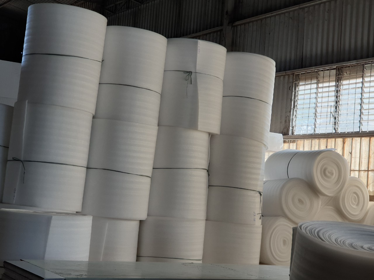 Xốp hơi khổ 1,4 mét ,7 kg