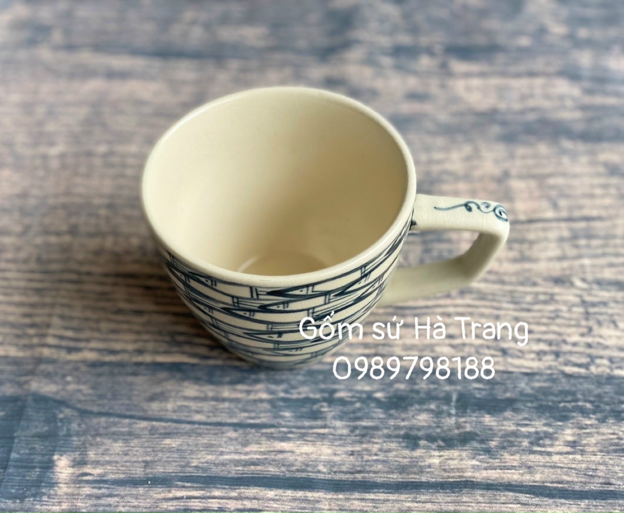Cốc sứ Bát Tràng cao cấp không chì men rạn vẽ hoạ tiết cá đàn dung tích lớn 500ml hàng xuất dư cao cấp