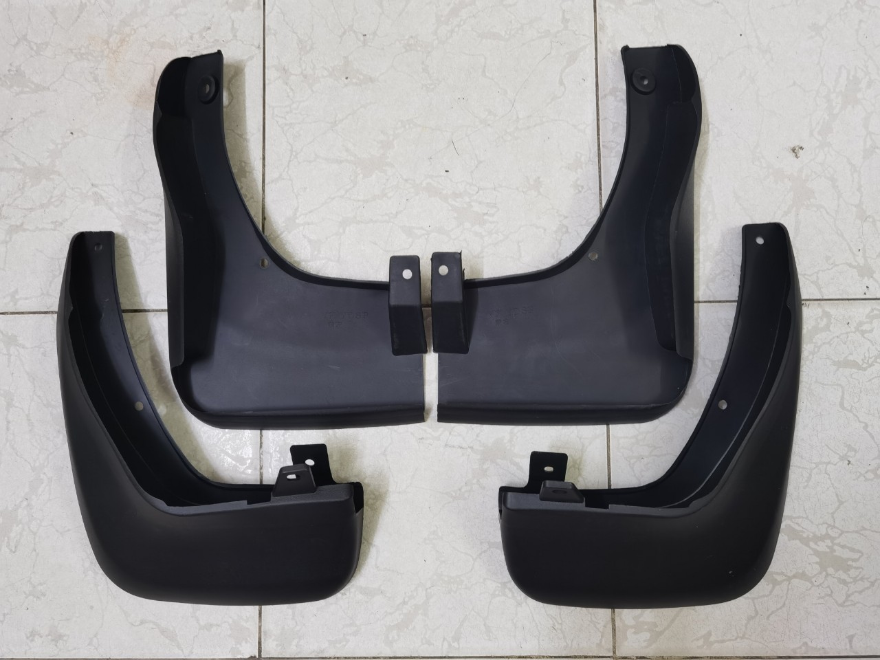Bộ chắn bùn bánh xe Kia Sportage 2007-12