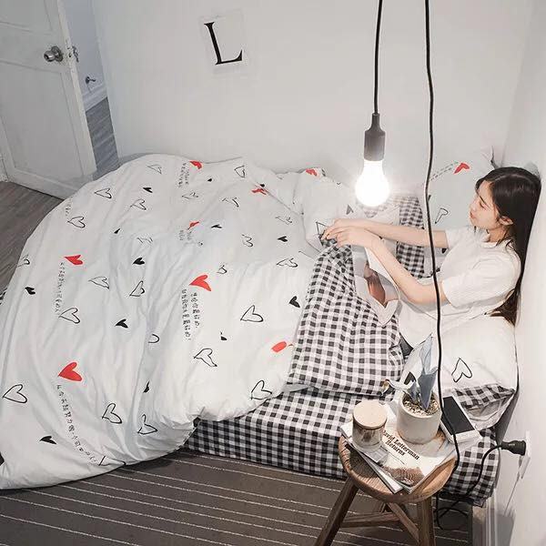 Bộ Chăn Ga Cao Cấp 4 Món Họa Tiết Tim - Trắng