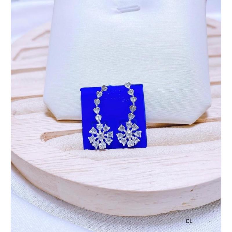 Bông tai nữ nhiều kiểu dáng