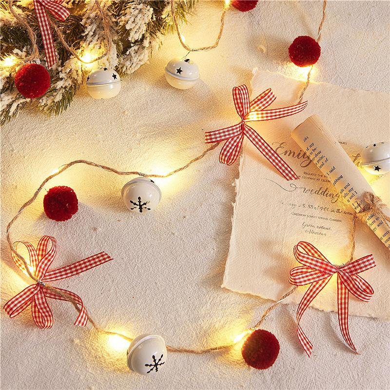 Đèn dây hình nón Giáng sinh trong nhà 20 đèn LED 6,6ft Jingle Bell với quả đồng để trang trí tiệc trong nhà và Xmas Fairy Light Fit Garden Garland Party